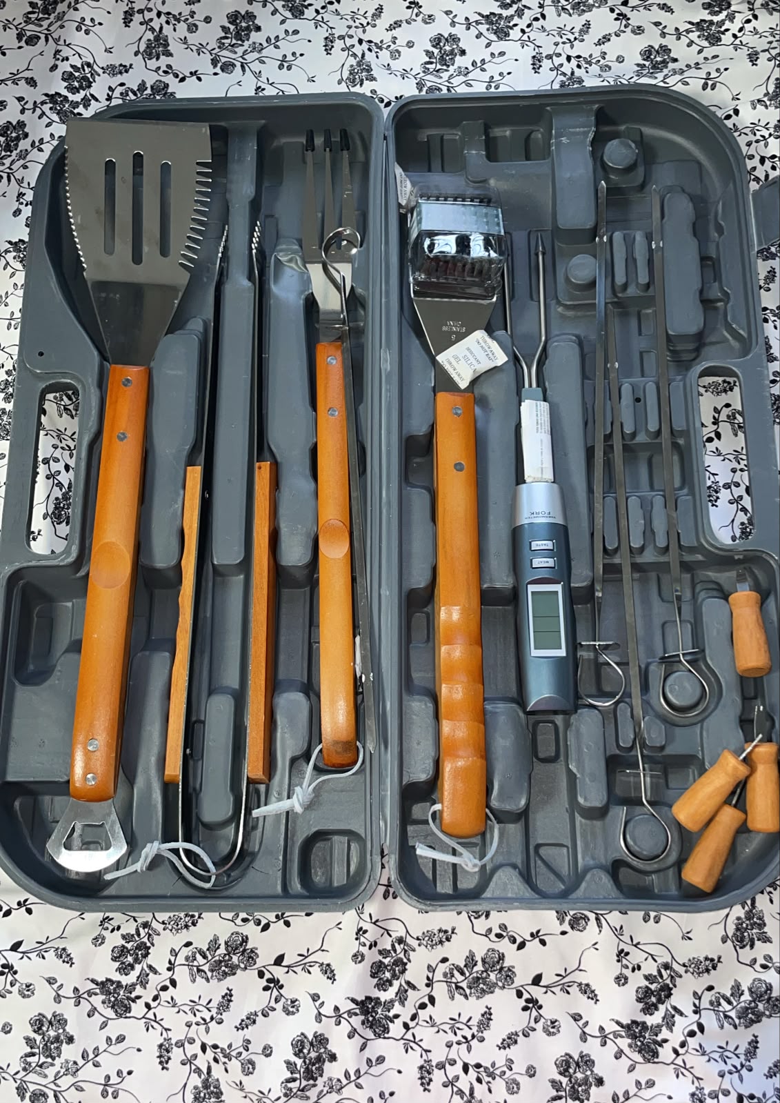 juego de utensilios para barbacoa